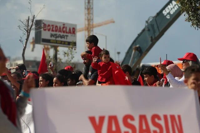 Adana'dan Mersin'e Cumhuriyet Bayramı Coşkusu