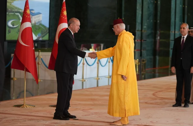 Cumhurbaşkanı Erdoğan Anıtkabir'den Cumhurbaşkanlığı Külliyesi'ne