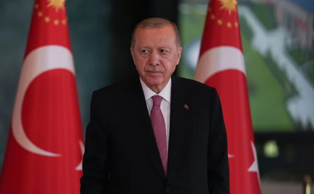Cumhurbaşkanı Erdoğan Anıtkabir'den Cumhurbaşkanlığı Külliyesi'ne