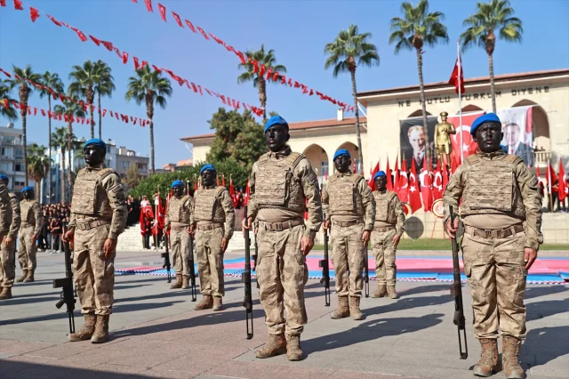 Adana'dan Mersin'e Cumhuriyet Bayramı Coşkusu