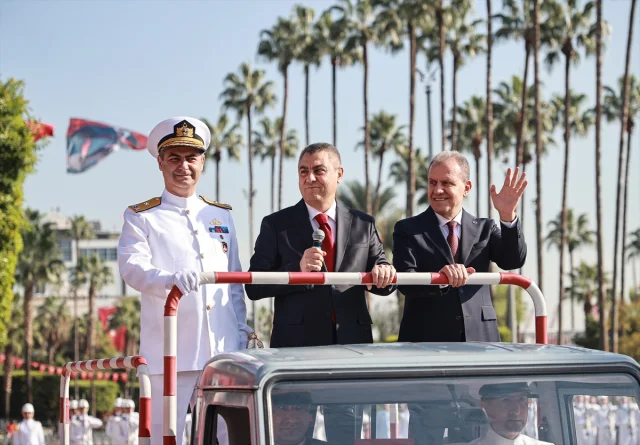 Adana'dan Mersin'e Cumhuriyet Bayramı Coşkusu