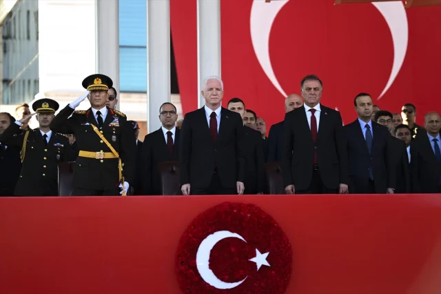 Cumhuriyet'in 102. Yılı İstanbul'da Coşkuyla Kutlandı