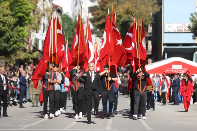 Trakya'da Cumhuriyet Coşkusu: 29 Ekim Kutlamaları Görkemli Geçti