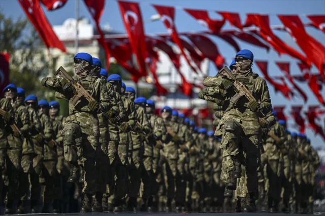 Cumhuriyet'in 102. Yılı İstanbul'da Coşkuyla Kutlandı