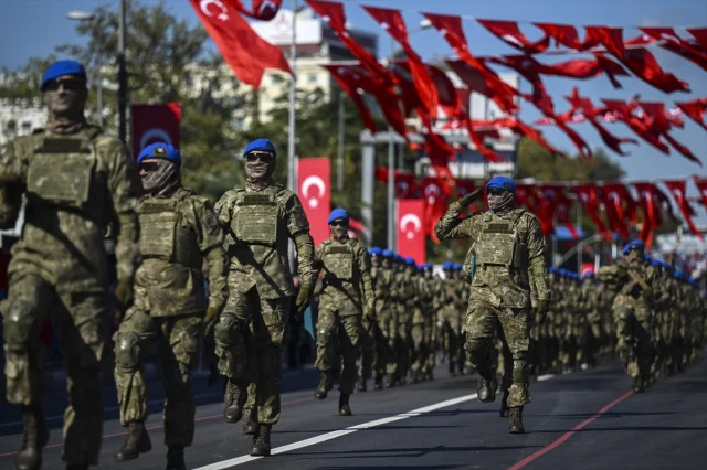 Cumhuriyet'in 102. Yılı İstanbul'da Coşkuyla Kutlandı