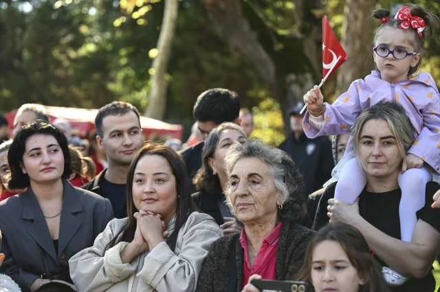 Cumhuriyet'in 102. Yılı İstanbul'da Coşkuyla Kutlandı