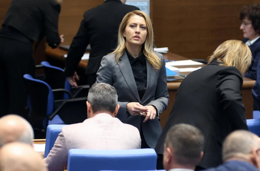 Bulgaristan'da Parlamento Başkanlığında Sürpriz Değişiklik