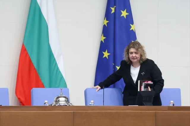 Bulgaristan'da Parlamento Başkanlığında Sürpriz Değişiklik