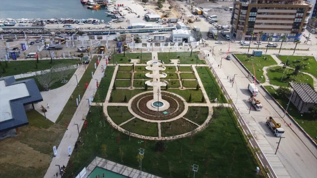 Bakan Kurum Hatay'da Yeni Projeleri Anlattı