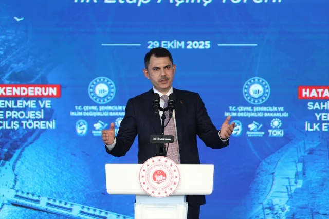 Bakan Kurum Hatay'da Yeni Projeleri Anlattı