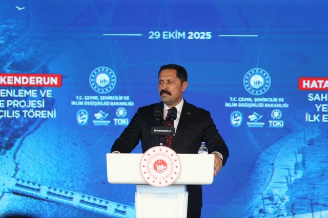 Bakan Kurum Hatay'da Yeni Projeleri Anlattı