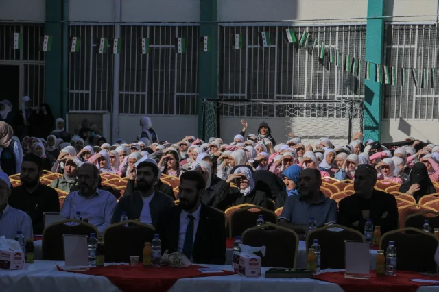 Şam'da Kız Okulunun Yeniden Açılmasıyla Eğitimde Umut Artıyor