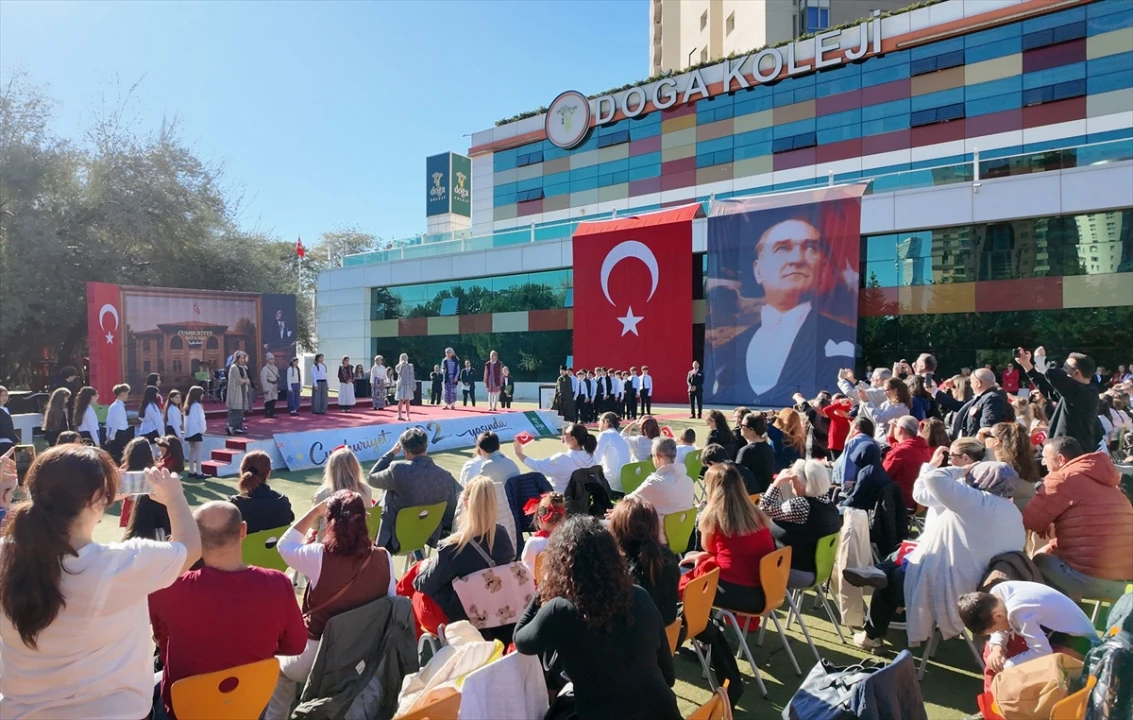 Doğa Koleji'nde Cumhuriyet Bayramı Coşkusu Her Yerde