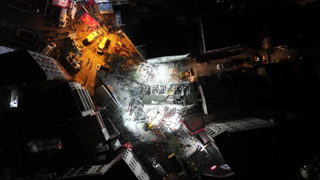 Kocaeli'de Enkazdan Mucize Kurtuluş: Dilara Bilir'in Hikâyesi