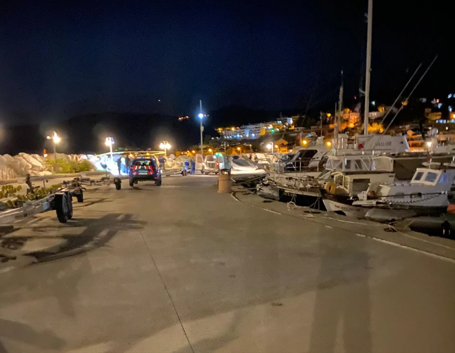 Çanakkale'de limanda sır perdesi: Bir kişi ölü bulundu