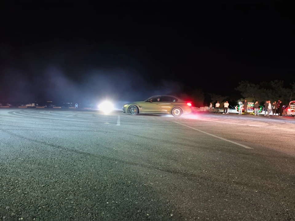 Gaziantep'te Araç Tutkunları Cumhuriyet Coşkusunu Yaşadı