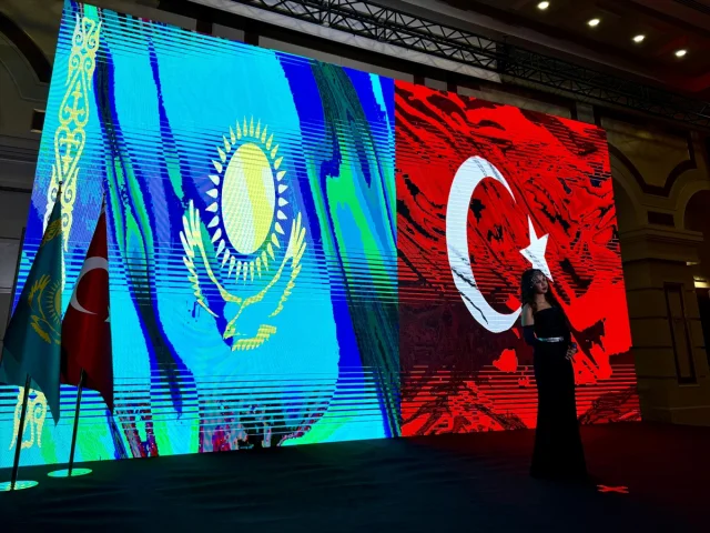 Türkiye'nin 102. Cumhuriyet Yılı Kazakistan'da Coşkuyla Kutlandı