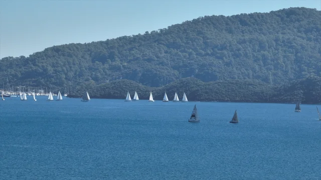 Marmaris'te Yelken Coşkusu Dünyayı Buluşturuyor
