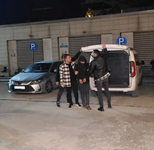 Bursa'da Çalıntı Motosikletle Yakalanan Firarinin Şaşırtan H...