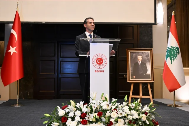 Beyrut'ta 29 Ekim Cumhuriyet Coşkusu: Türkiye ve Lübnan Arasında Tarihi Bağlar Yeniden Canlanıyor