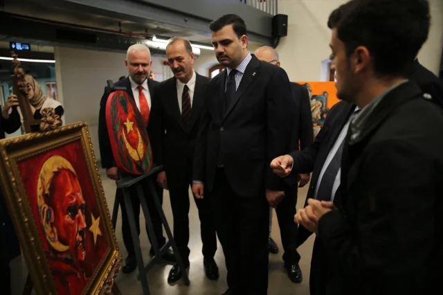 İzmir Kültür Yolu Festivali'nde Büyük Buluşma: Eyyüp Kadir İnan Sergileri Gezdi