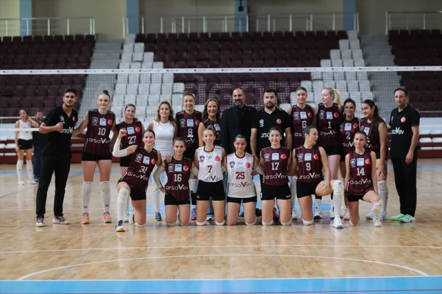 Voleybol Tutkusu Hatay'da Yeniden Doğuyor