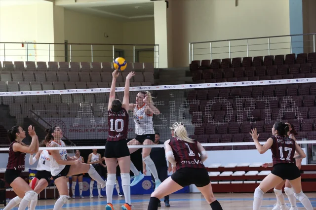 Voleybol Tutkusu Hatay'da Yeniden Doğuyor