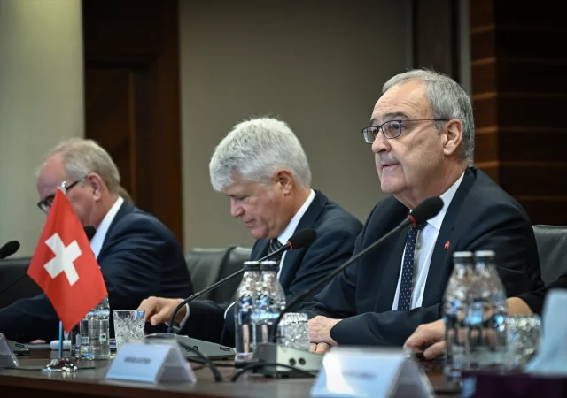 Bakan Şimşek ve İsviçreli Mevkidaşı Ekonomik İlişkileri Güçlendirmek İçin Buluştu