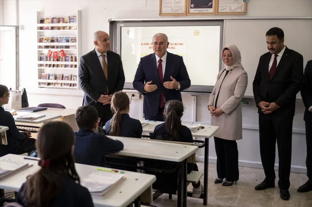 Öğrencilere Hak Arama Kültürü Eğitimi Verildi