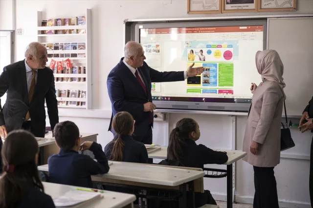 Öğrencilere Hak Arama Kültürü Eğitimi Verildi