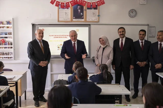 Öğrencilere Hak Arama Kültürü Eğitimi Verildi