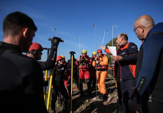 İzmir'de Gerçekçi Sel Tatbikatı Heyecan Yarattı