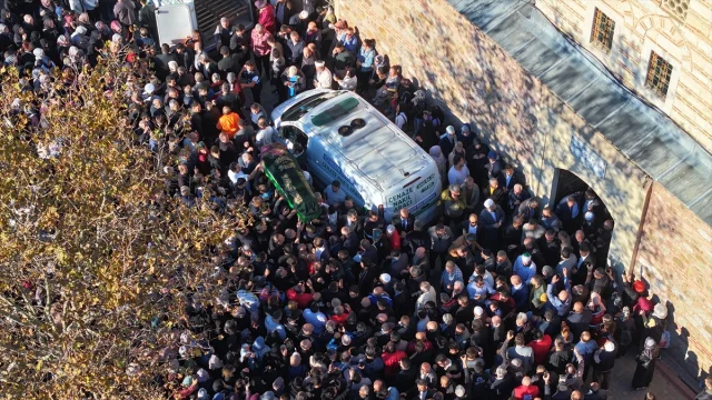 Kocaeli'deki Bina Çöküşü: Bir Ailenin Acı Kaybı