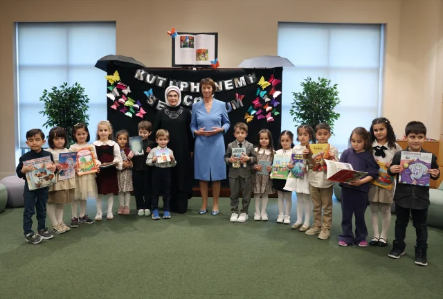 Emine Erdoğan'ın Almanya Başbakanı'nın Eşiyle Anlamlı Ziyareti