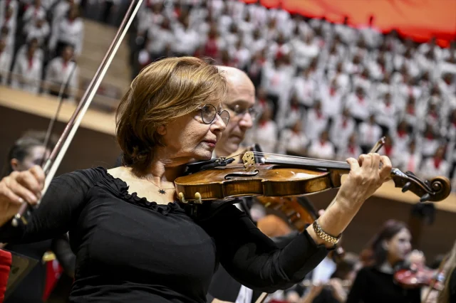 Cumhuriyet Bayramı'nda CSO ve Devlet Çoksesli Korosu’ndan Unutulmaz Konser