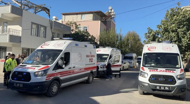 Adıyaman'da Okul Servisi Kazası: 12 Yaralı Var, Neler Oluyor?