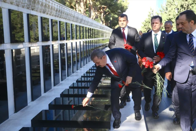 Mustafa Destici Azerbaycan Ziyaretinde Tek Millet Vurgusu Yaptı