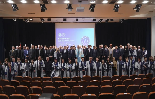 Adalet Bakanı Tunç'un Ege Üniversitesi'nde Dikkat Çeken Mesajları