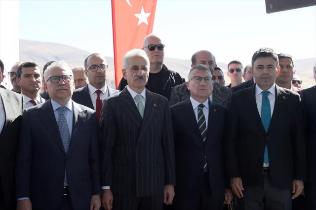 Divriği'de açılan hava kampüsü Türkiye'nin 60. havalimanı hedefine katkı sağlıyor