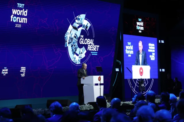 Erdoğan, TRT World Forum 2025'te Küresel Çözümleri Değerlendirdi