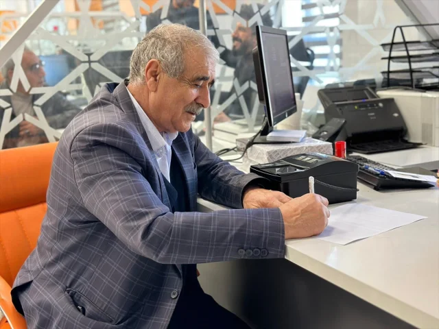Van'da Sürücü Belgesi Yenileme Telaşı
