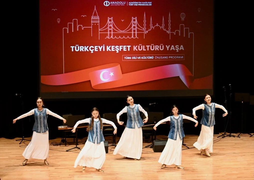 Anadolu Üniversitesi'nin Türkçe Programı Uluslararası Öğrencilere Umut Oluyor