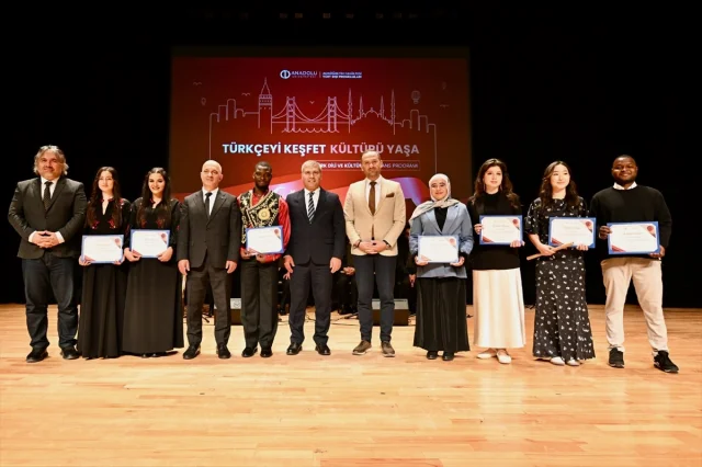 Anadolu Üniversitesi'nin Türkçe Programı Uluslararası Öğrencilere Umut Oluyor