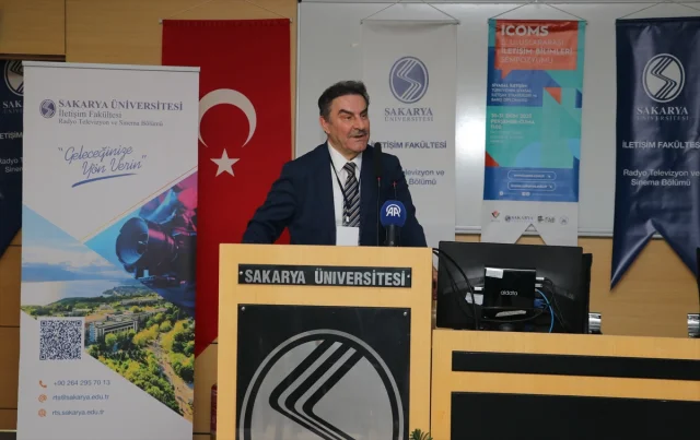 Sakarya Üniversitesi'nde dijital bağımlılık gündemi