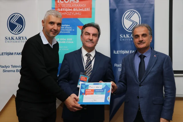 Sakarya Üniversitesi'nde dijital bağımlılık gündemi
