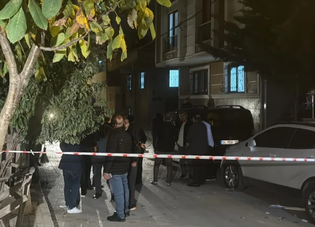 Bağcılar'da Patlama Paniği: Tüp Patladı, Üç Kişi Hastanelik...