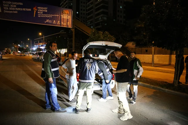 Adana'da Dev Operasyon Dikkat Çekti: Helikopter Destekli Huzur Uygulaması