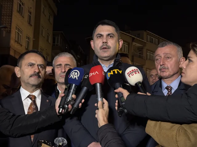 Kocaeli'de çökme tehlikesi: Bakan Murat Kurum bölgeyi inceledi