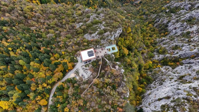 Kastamonu'da adrenalin dolu manzara: Cam terasta sonbahar büyüsü
