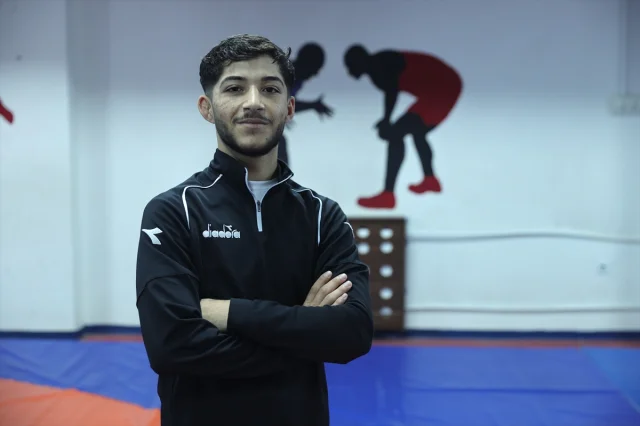 Hakkarili Güreşçilerin Başarıları Kenti Gururlandırıyor